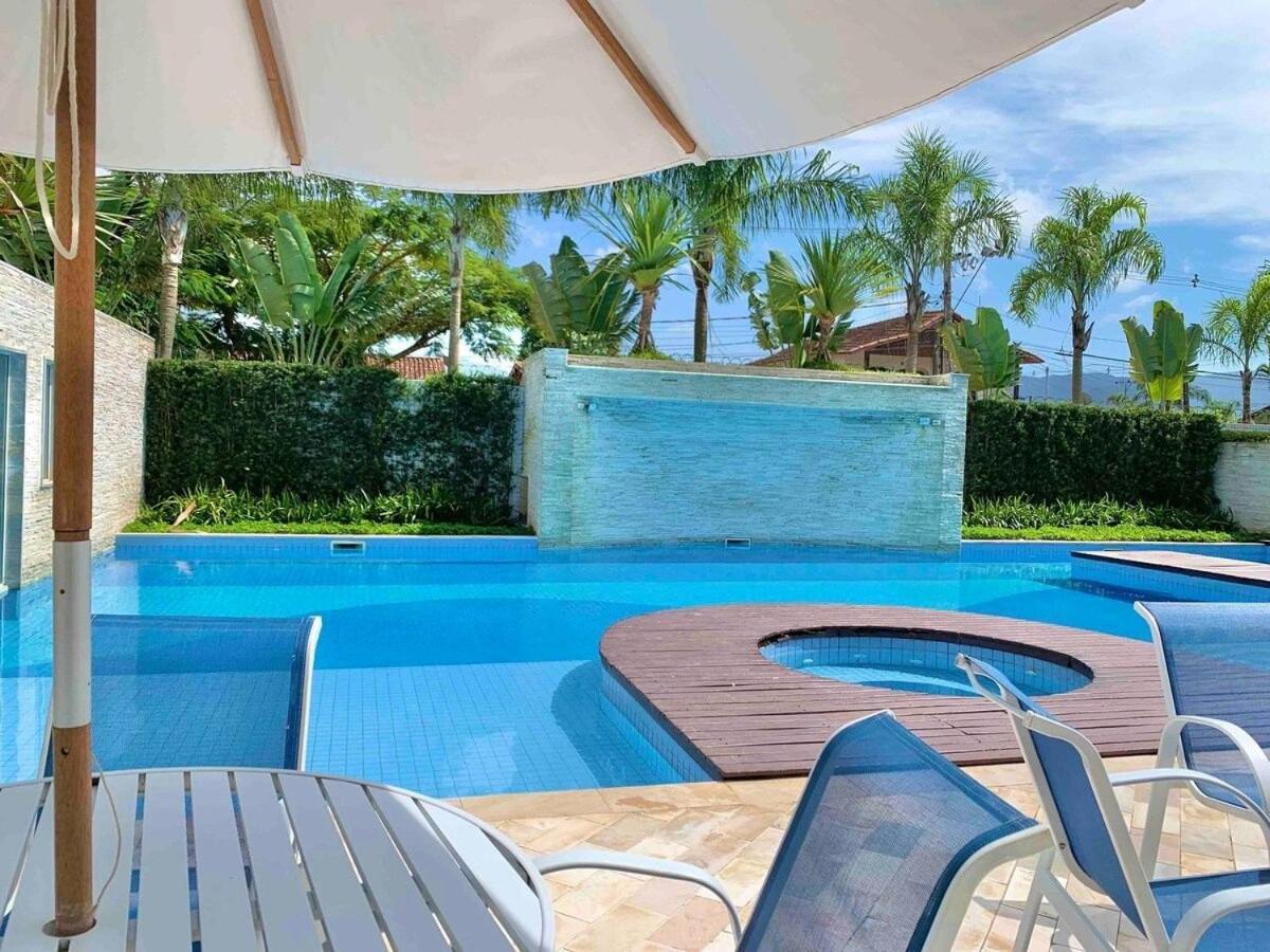 Apto Moderno E Completo A 50M Da Praia Villa เบอร์ทีโอกา ภายนอก รูปภาพ