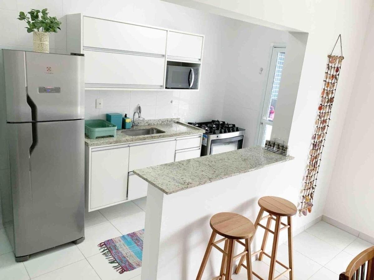 Apto Moderno E Completo A 50M Da Praia Villa เบอร์ทีโอกา ภายนอก รูปภาพ